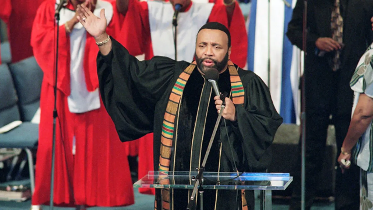 Andrae Crouch - 1200 X 675