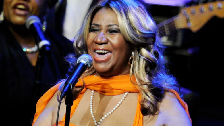 Aretha-Franklin-780-X-438