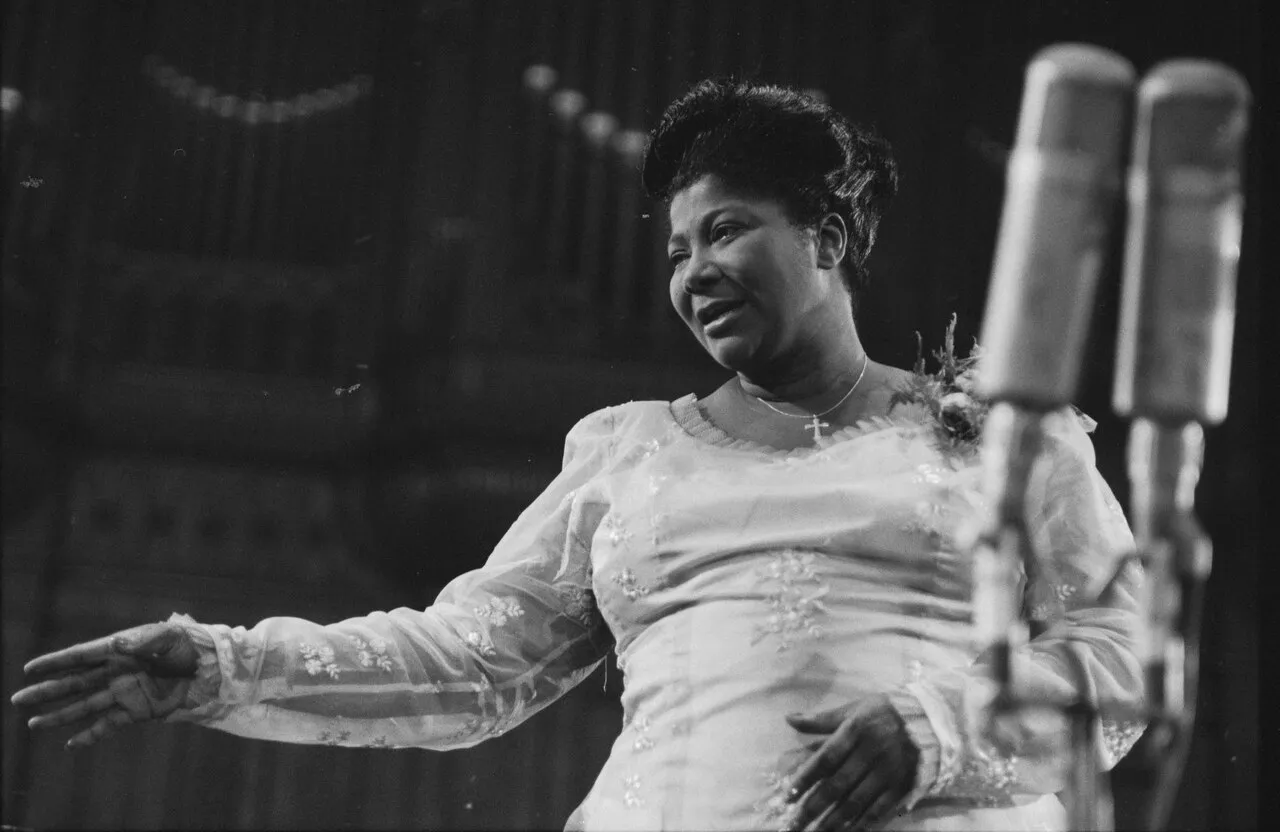 Mahalia-Jackson-1280-X-832