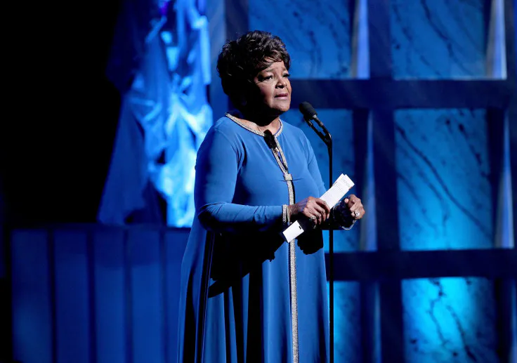 Shirley-Caesar-736-X-512