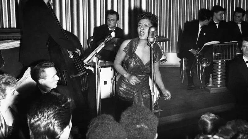 Billie Holiday - 800 X 450